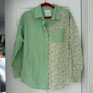 Avec Les Filles Green Striped and Floral Women's Shirt
